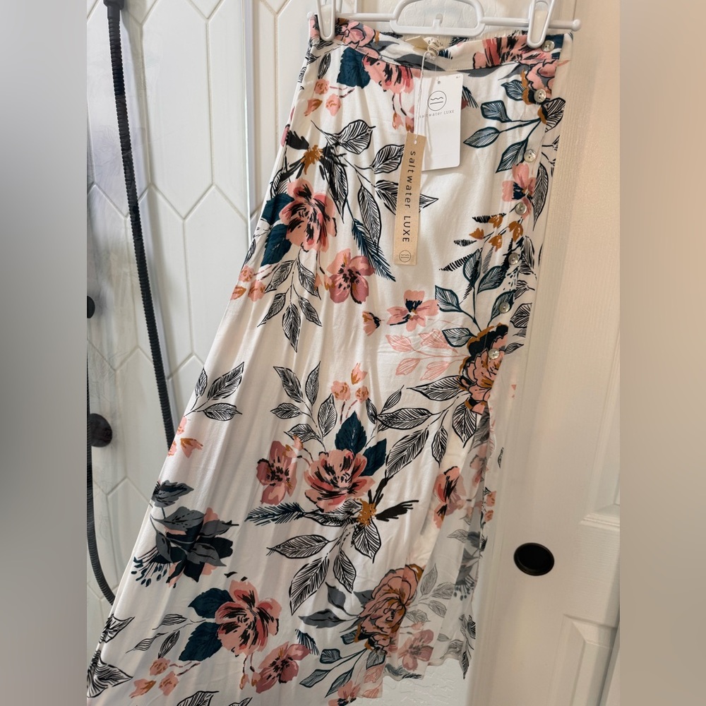 Saltwater Luxe Button Midi Skirt size XS